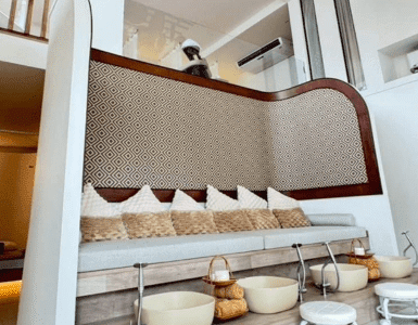 The foot washing area at Chandee for customers before the Thai massage